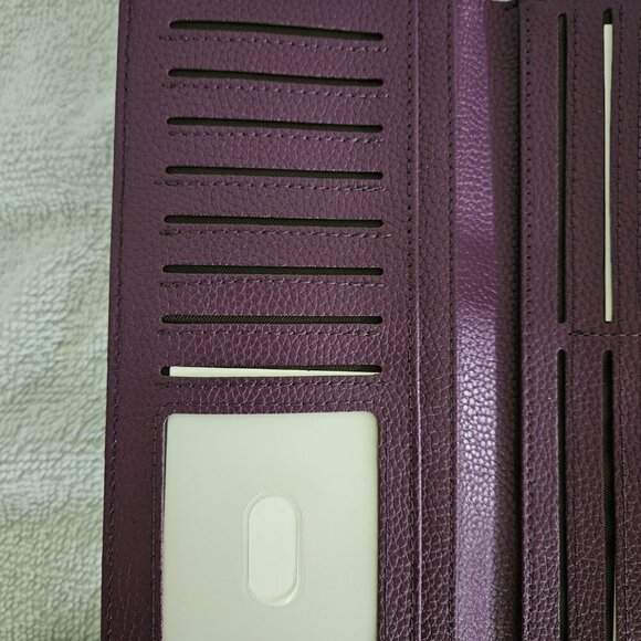 NWOT Purple Card Wallet.. Hilda 30+ Cards!!! - Picture 6 of 14